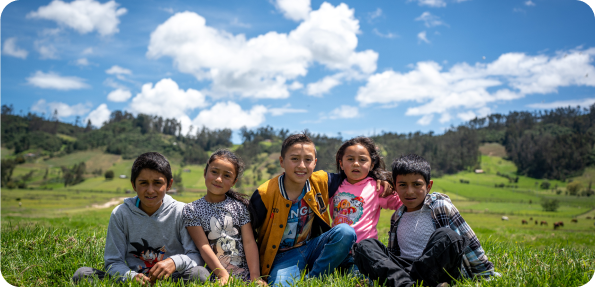 imagen de niños en el campo